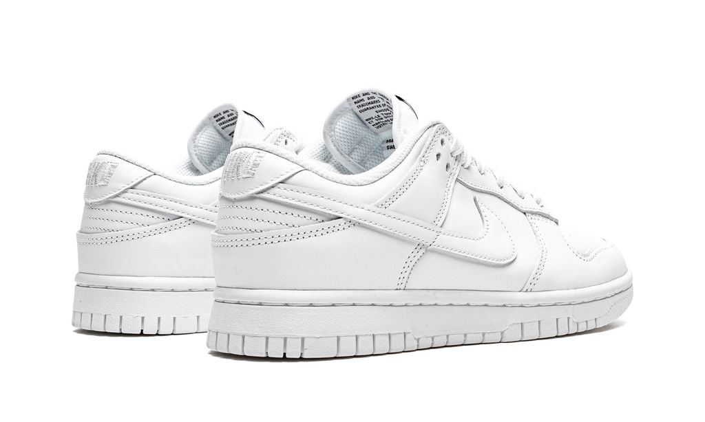 NK Dunk Low Triple White 