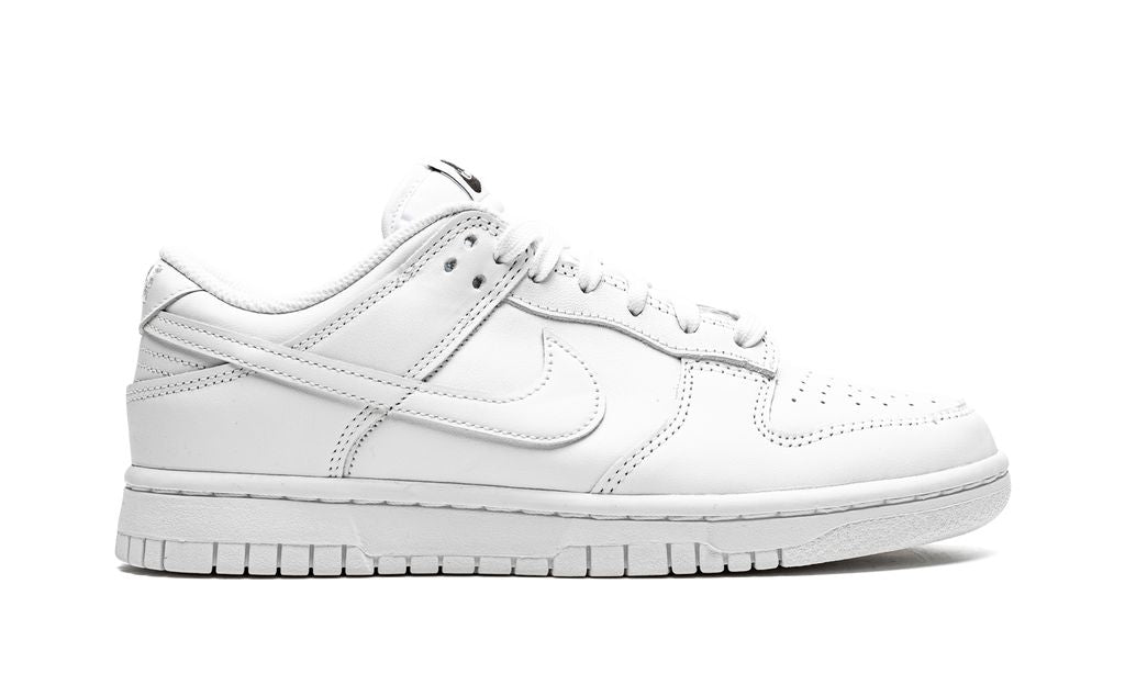 NK Dunk Low Triple White 
