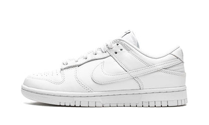 NK Dunk Low Triple White 