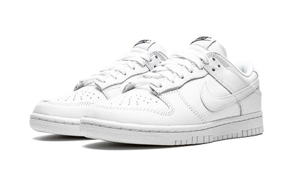 NK Dunk Low Triple White 