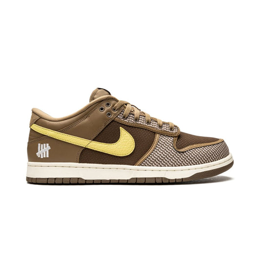 NK Dunk Low Undefeated Canteen
