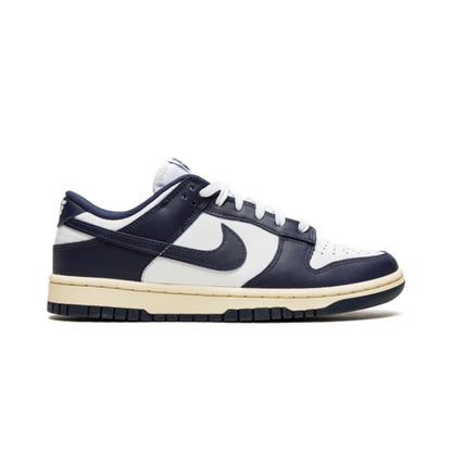 NK Dunk Low Vintage Navy