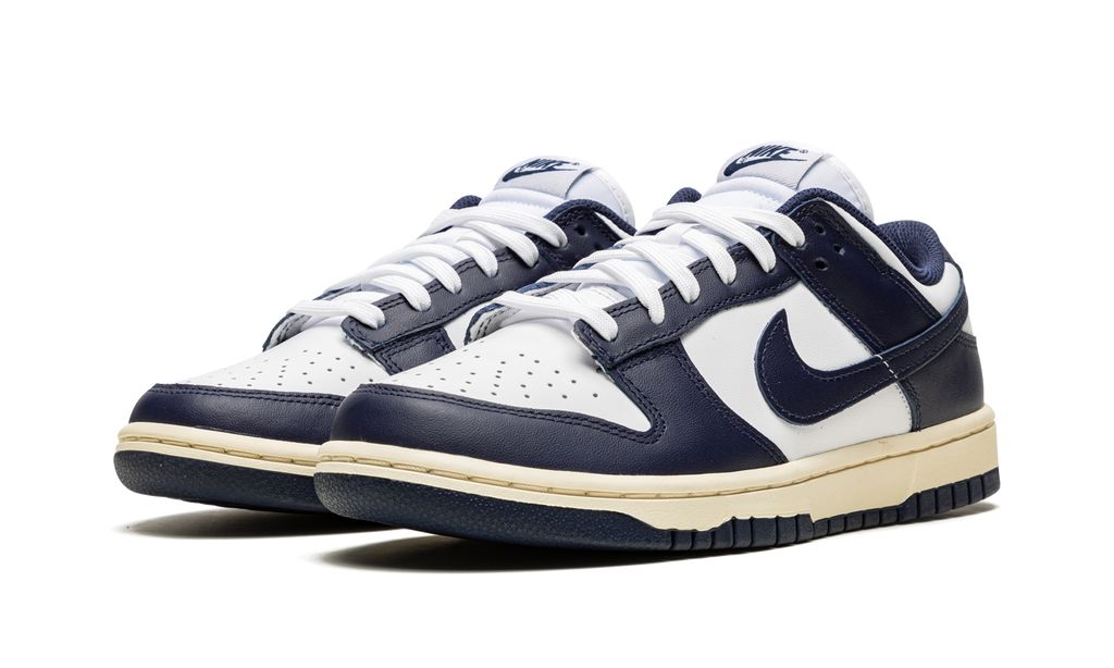 NK Dunk Low Vintage Navy