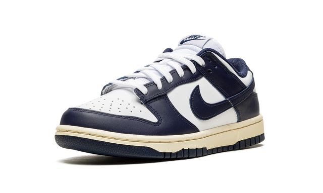 NK Dunk Low Vintage Navy