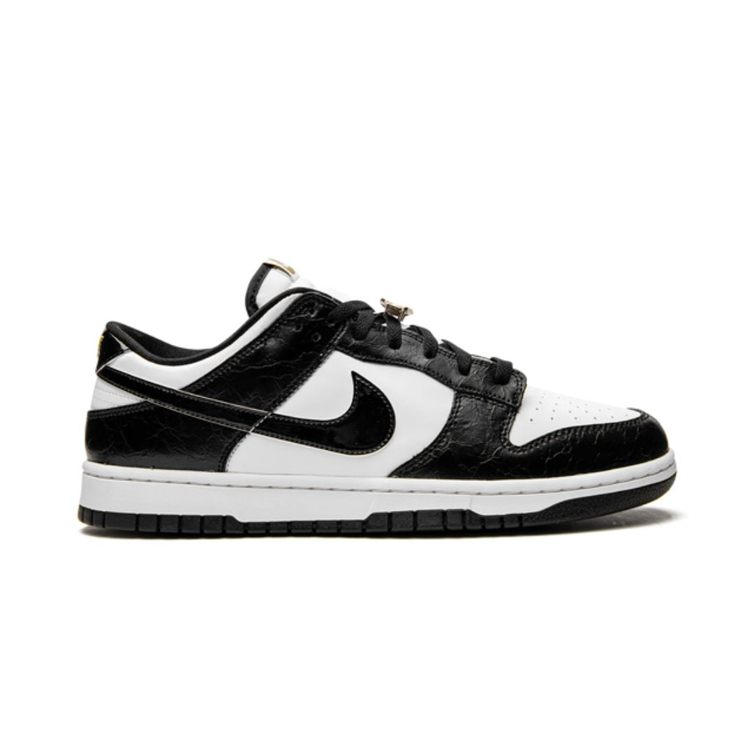 NK Dunk Low World Champs Black White