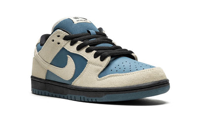 NK Dunk SB Low Light Cream Thunderstorm