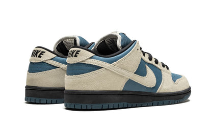 NK Dunk SB Low Light Cream Thunderstorm