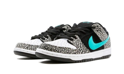 NK SB Dunk Low Atmos Elephant