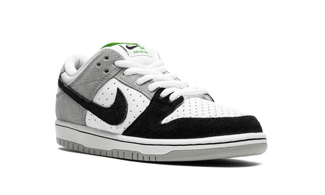 NK SB Dunk Low Chlorophyll