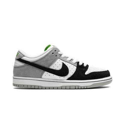 NK SB Dunk Low Chlorophyll