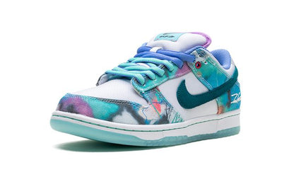 NK SB Dunk Low Futura Laboratories Bleached Aqua