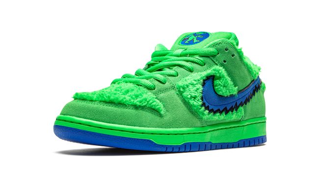 NK SB Dunk Low Grateful Dead Bears Green