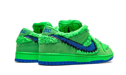 NK SB Dunk Low Grateful Dead Bears Green