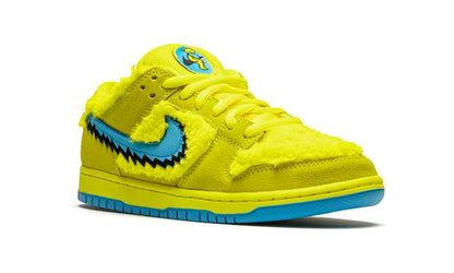 NK SB Dunk Low Grateful Dead Bears Opti Yellow
