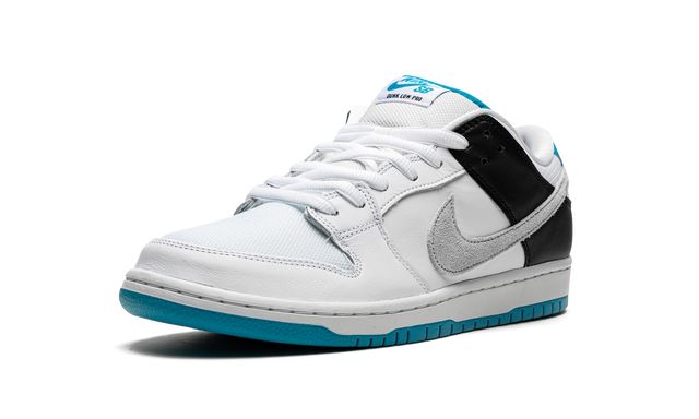 NK SB Dunk Low Laser Blue