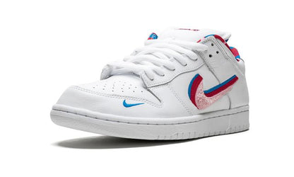 NK SB Dunk Low Parra