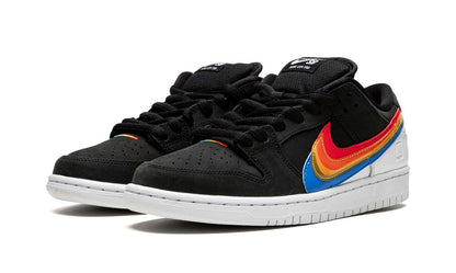NK SB Dunk Low Polaroid