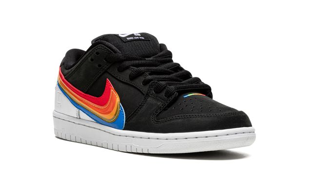 NK SB Dunk Low Polaroid