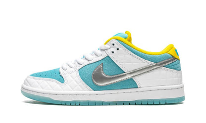NK SB Dunk Low Pro FTC Lagoon Pulse