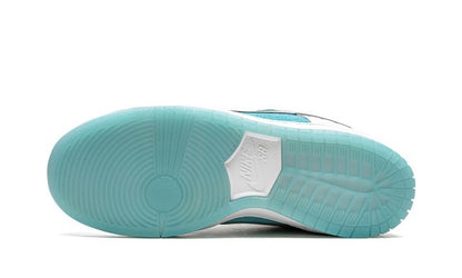 NK SB Dunk Low Pro FTC Lagoon Pulse