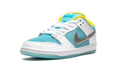 NK SB Dunk Low Pro FTC Lagoon Pulse