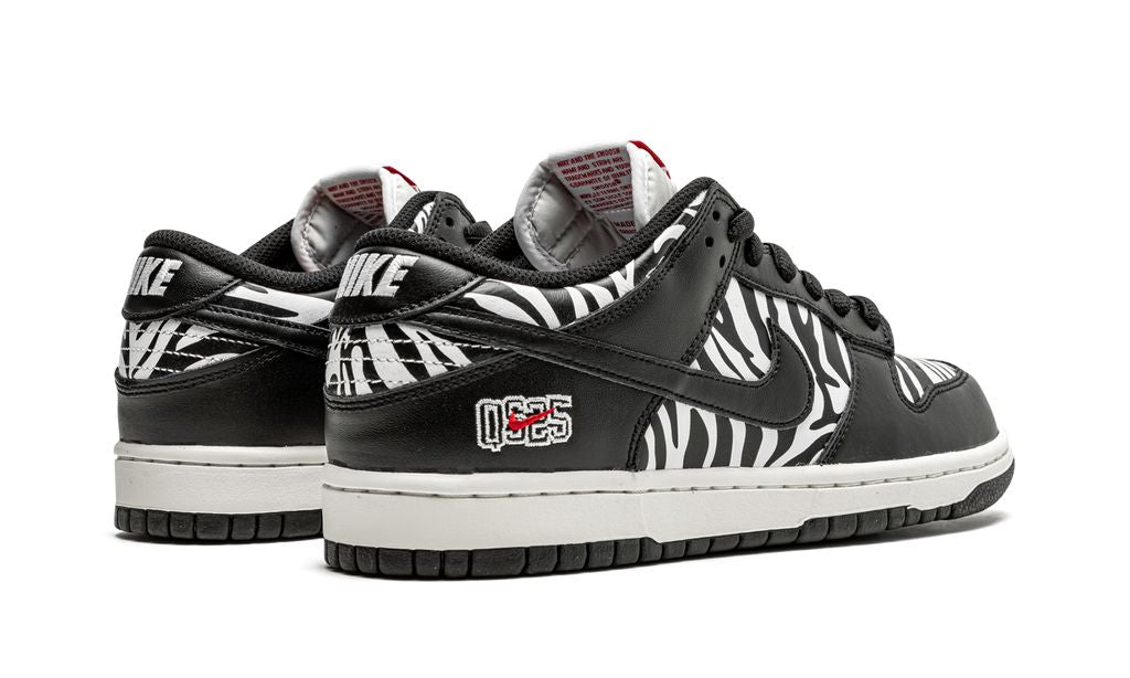NK SB Dunk Low Quartersnacks Zebra