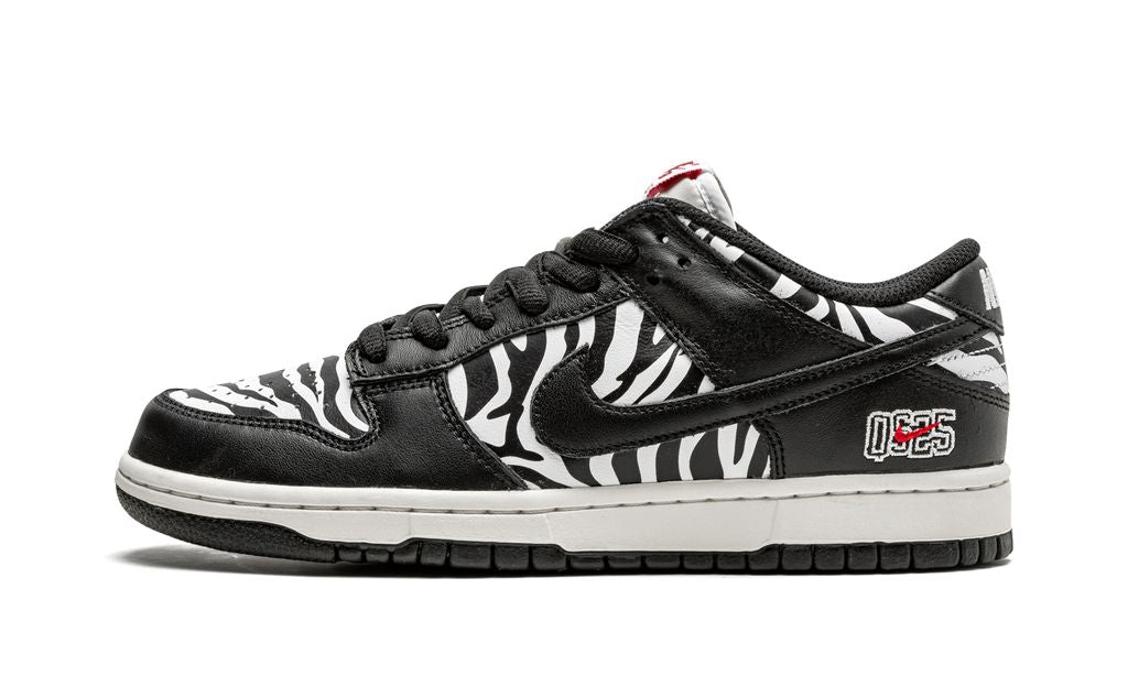 NK SB Dunk Low Quartersnacks Zebra