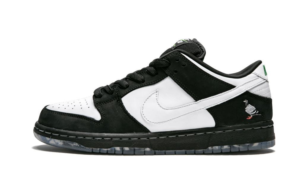 NK SB Dunk Low Staple Panda Pigeon