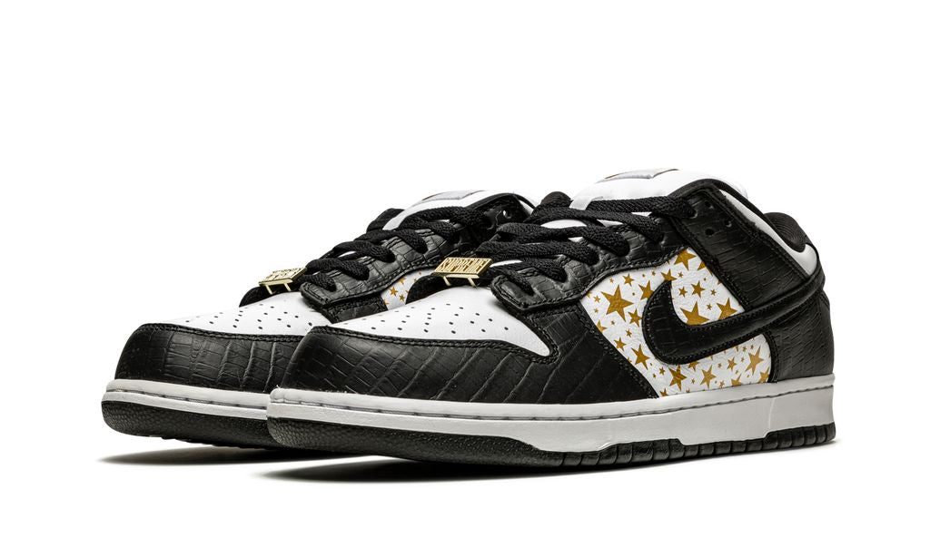 NK SB Dunk Low Supreme Stars Negru 