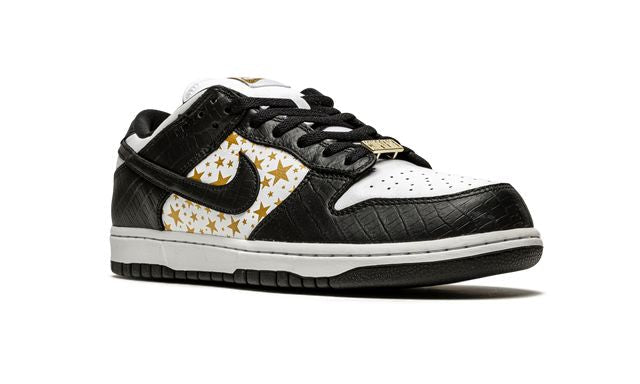 NK SB Dunk Low Supreme Stars Negru 