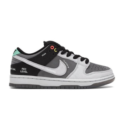 NK SB Dunk Low Vx1000