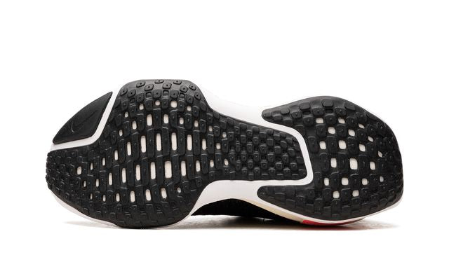 NK Zoom X Invincible Run 3 Black White