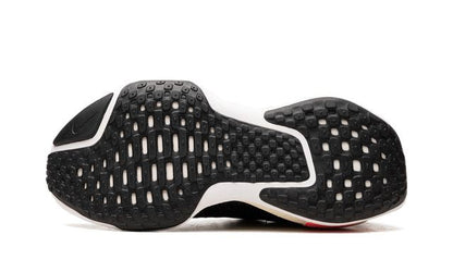 NK Zoom X Invincible Run 3 Black White