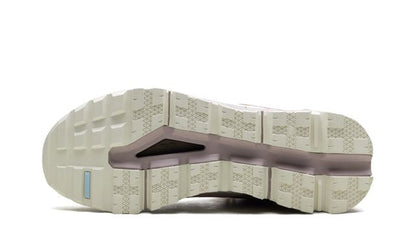 On Cloud Cloudtrax Rose Ivory