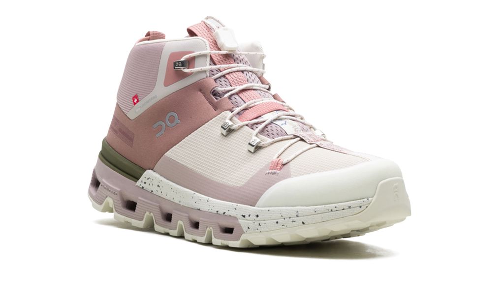 On Cloud Cloudtrax Rose Ivory