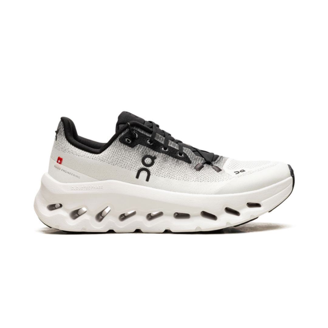 On Cloudtilt Black/Ivory