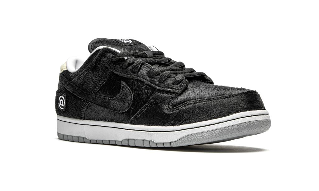 SB Dunk Low "Medicom Toy - BE@RBRICK"