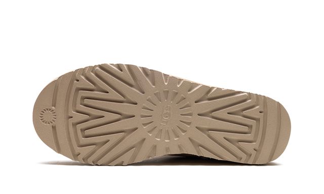 UGG CLASSIC ULTRA MINI WMNS "Sand"