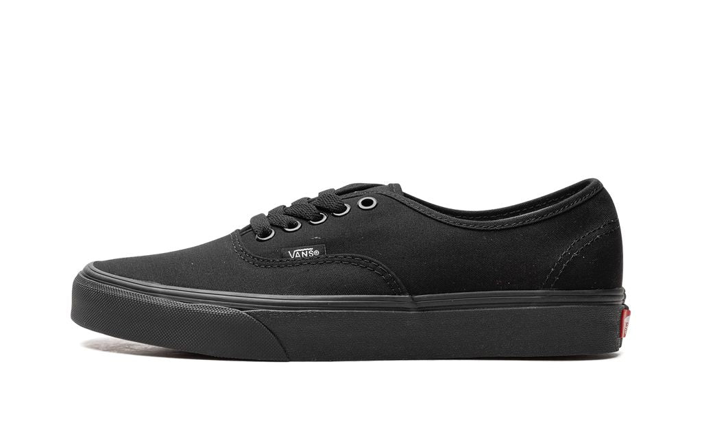 VNS Authentic "Black"