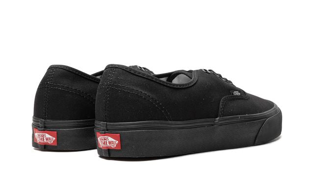 VNS Authentic "Black"