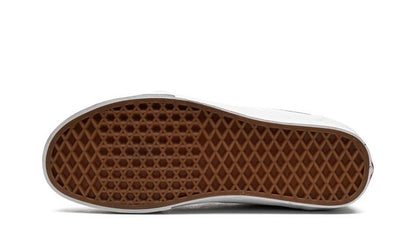 VNS Chukka Low "Cloud