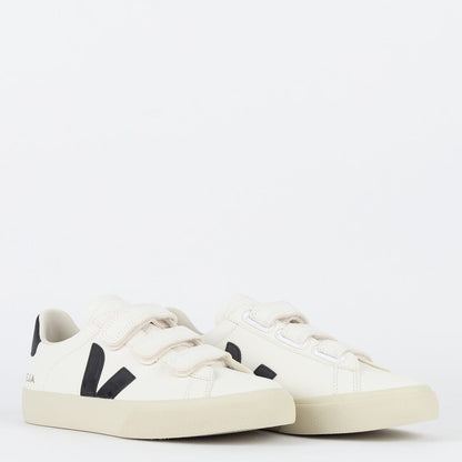 V Shoes Logo Chromefree Leather Extra White Black