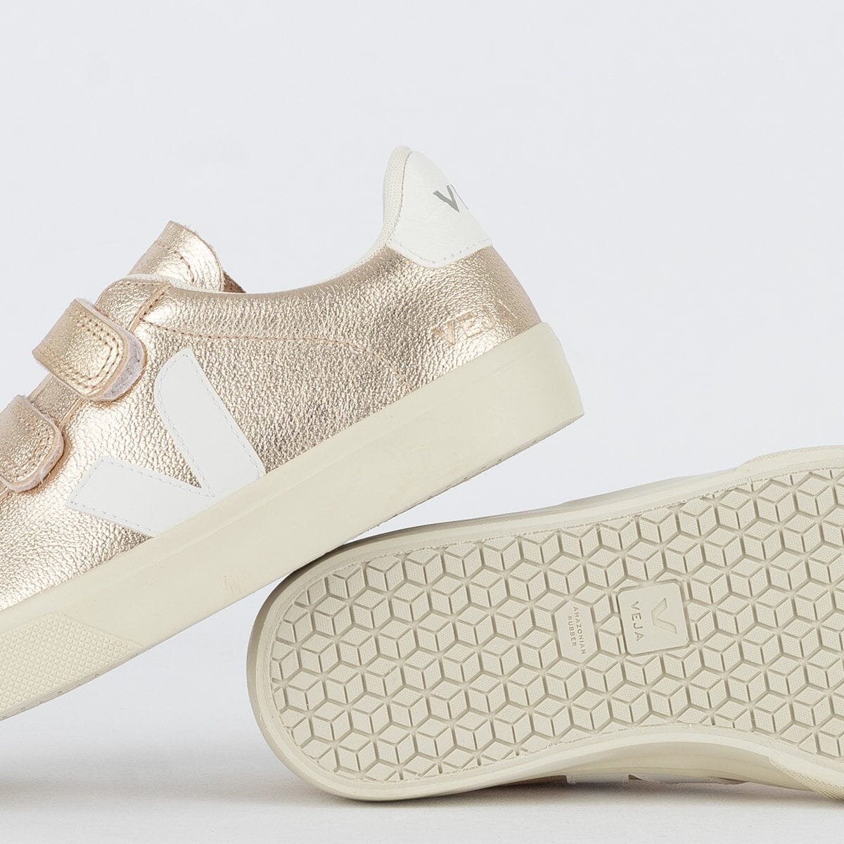 Pantofi V Logo, piele fără crom, alb platinat 